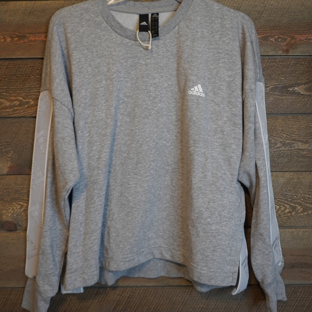 Grey Addidas Pullover NWOT